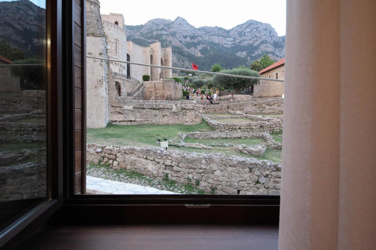 Kruja Albergo Diffuso , Inside Kruja Castle Exterior foto