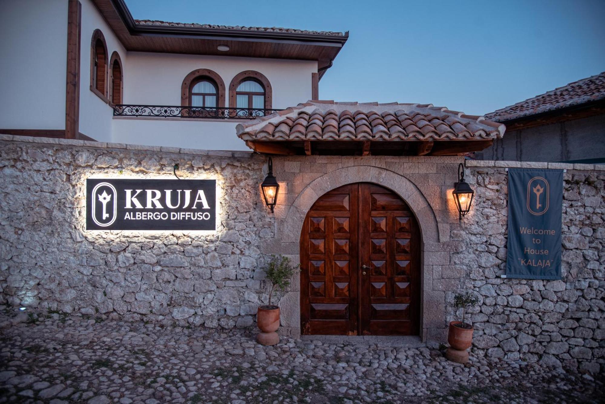 Kruja Albergo Diffuso , Inside Kruja Castle Exterior foto