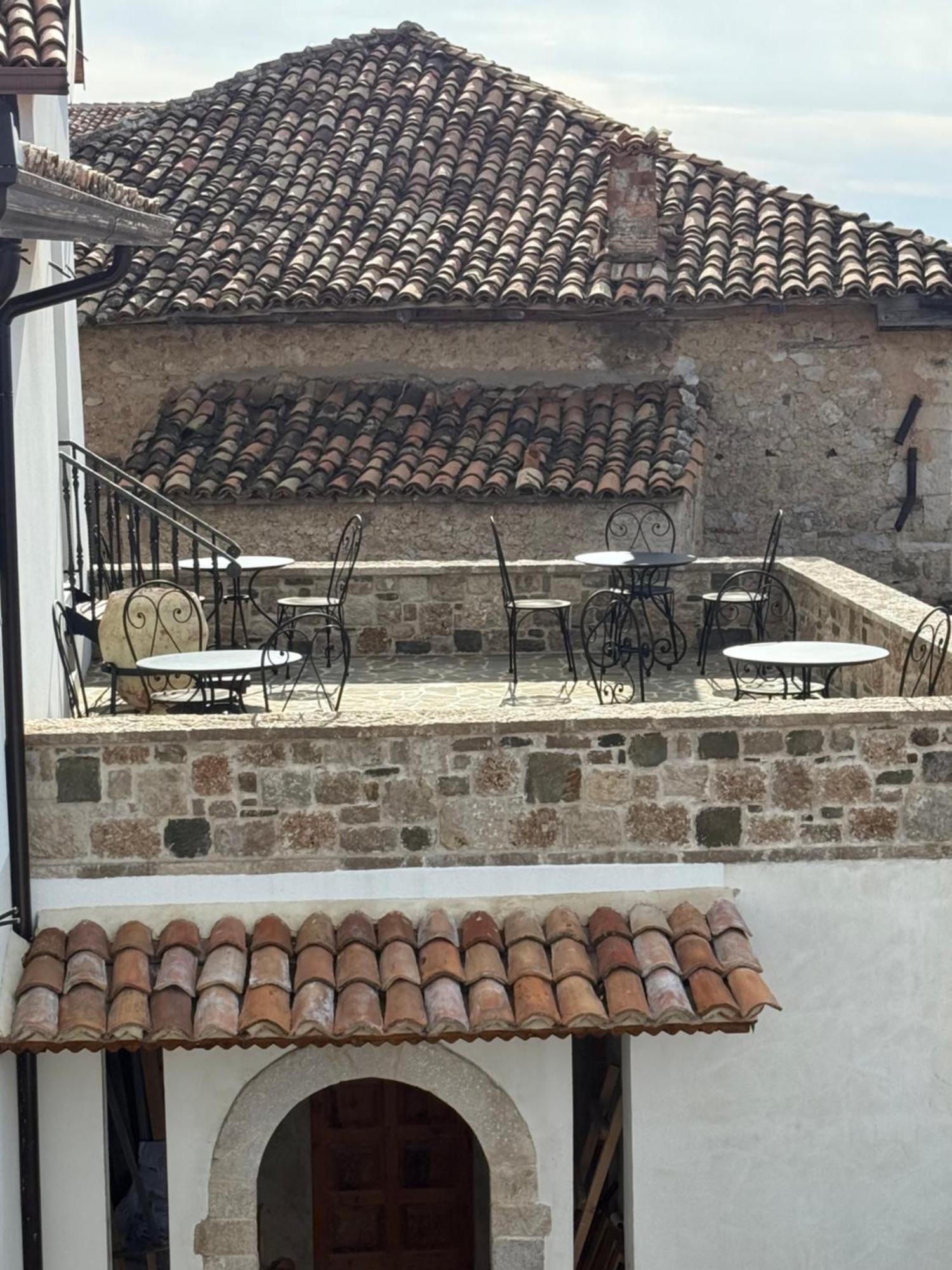 Kruja Albergo Diffuso , Inside Kruja Castle Exterior foto